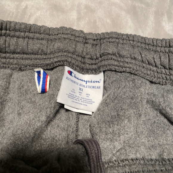 Men’s champion joggers XL - Picture 3 of 4